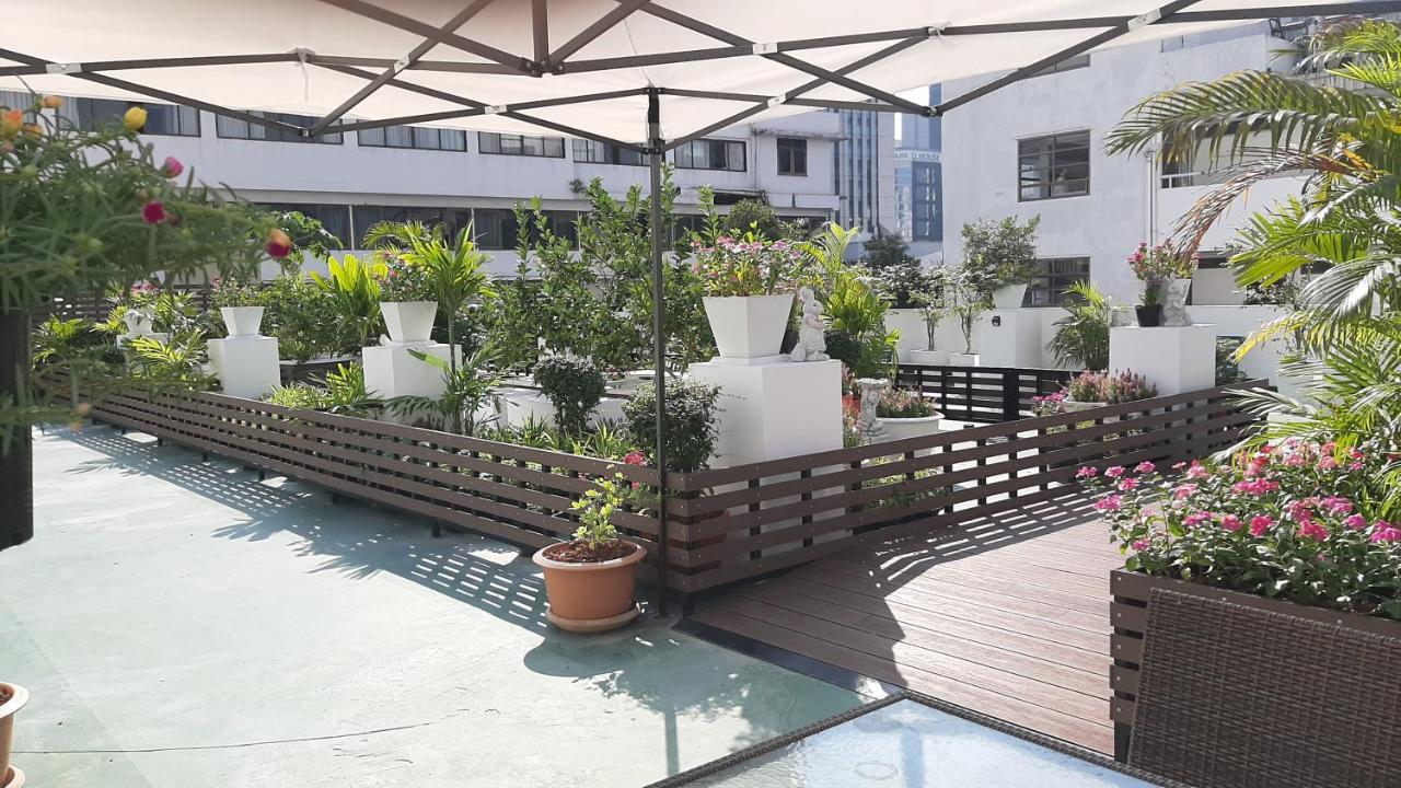 City Plaza Nana Hotel Бангкок Экстерьер фото